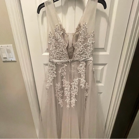 Gorgeous Prom/Wedding/Formal/Graduation Lace Tulle Dress - Picture 10 of 14